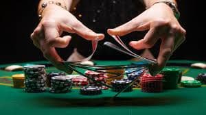 Người dùng Việt Nam đặt kèo bóng đá trên điện thoại tại lottery 92
